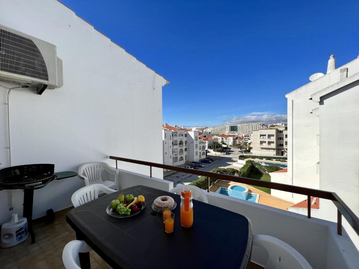 Ferienwohnung Albufeira Downtown With Pool By Homing Exterior foto